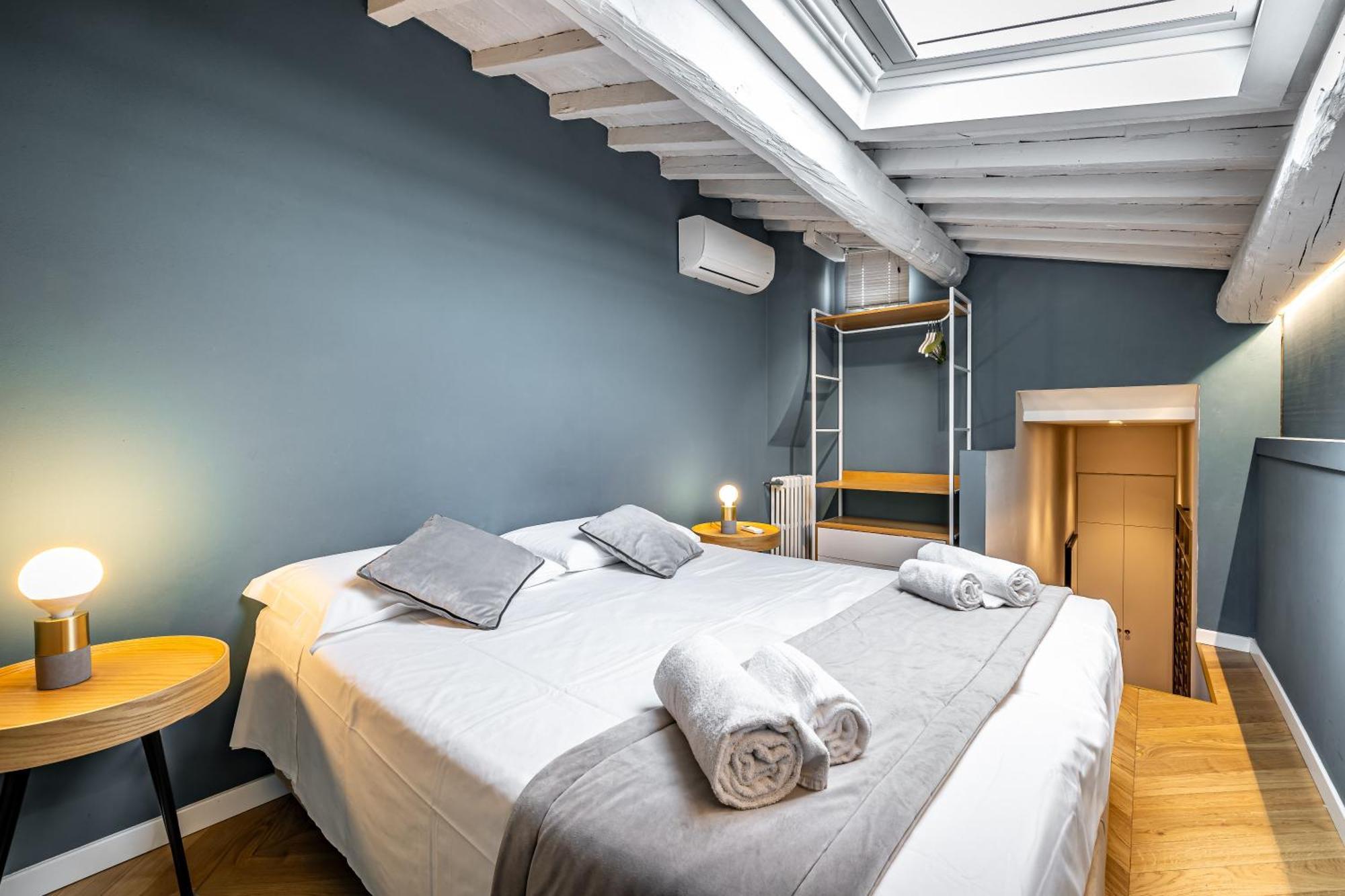 Hs4U Ricasoli Luxury Apartment Near Duomo N.1 Florence Exterior photo