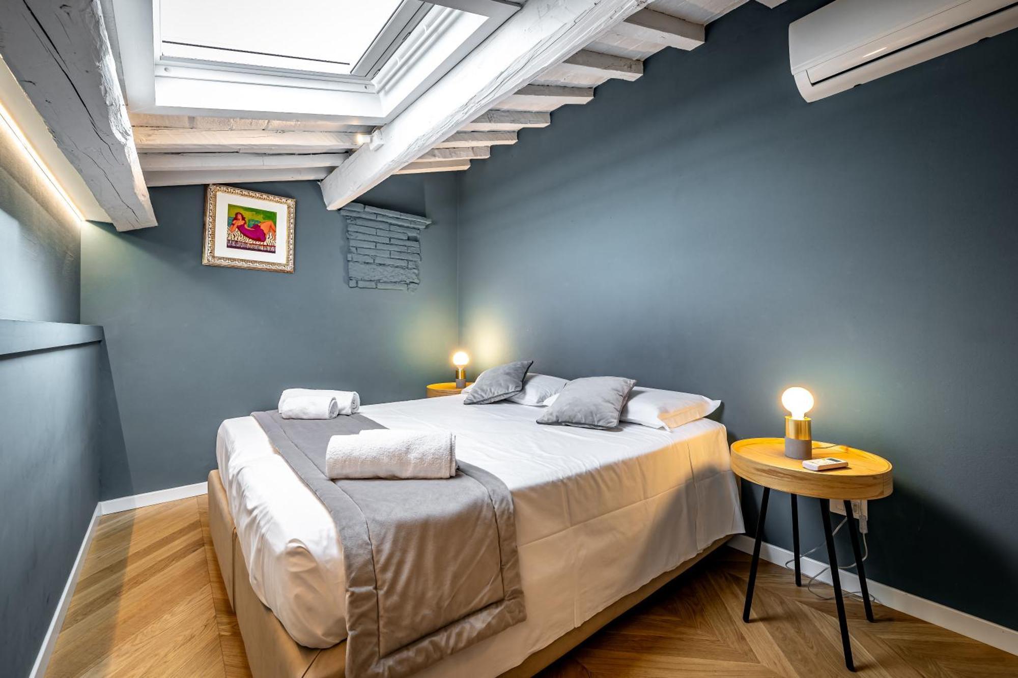 Hs4U Ricasoli Luxury Apartment Near Duomo N.1 Florence Exterior photo